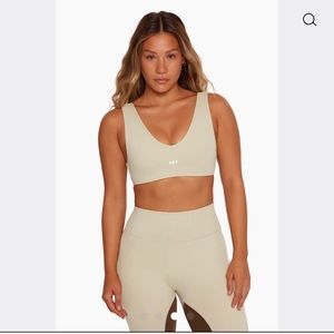 SET Active Dip Bra in Birch sz Small